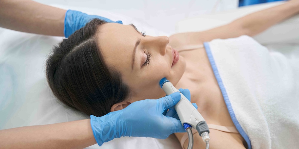 Best HydraFacial for Deep Pore Cleansing